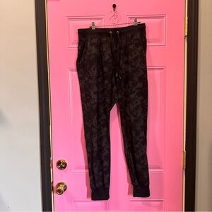 CRZ YOGA Black & Grey Jogger Pants